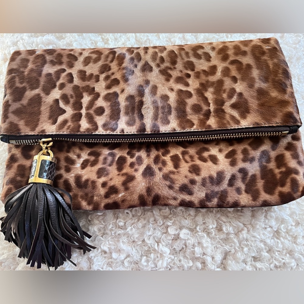 Micheal Kors Leopard bag , authentic pieced & printed hair calf . + dust bag .
